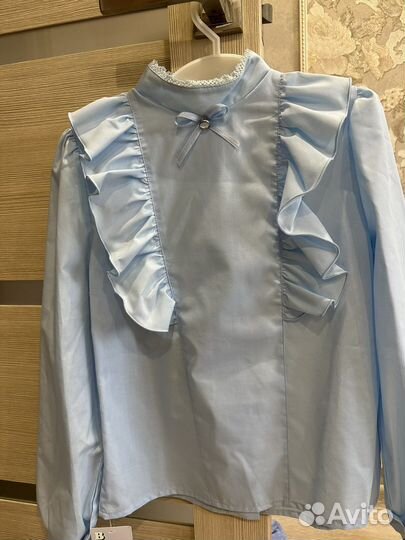 Школьная блузка 140 голубая