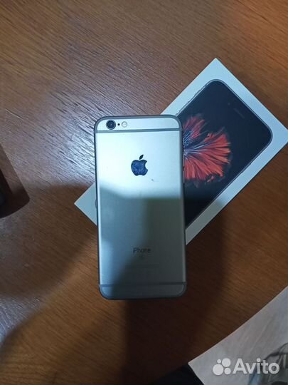 iPhone 6S, 32 ГБ