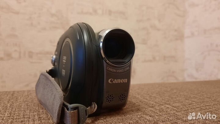 Видеокамера Canon