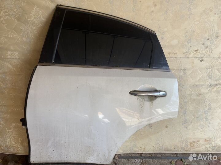 Задние двери infiniti fx35 s51