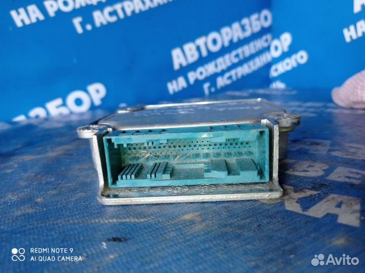 Блок управления airbag Hyundai Sonata 4 седан G4GC