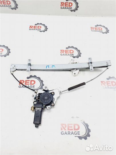 Стеклоподъемник передний правый Hyundai Starex A1