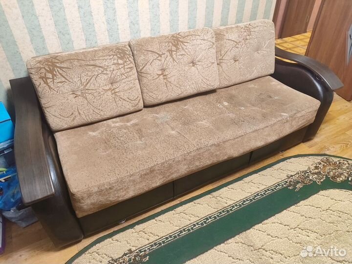 Диван еврокнижка бу