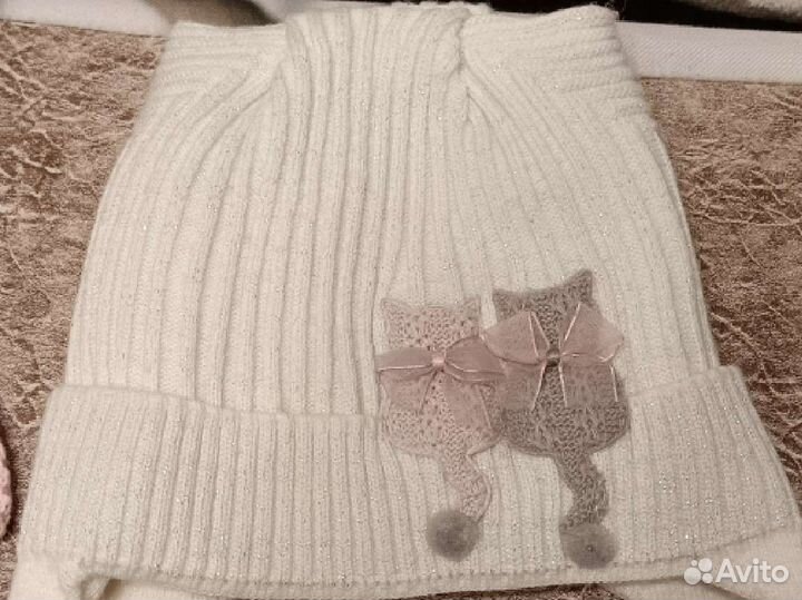 Шапка,варежки,шарф