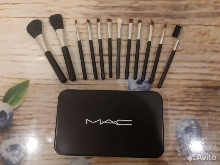 Наборы кистей для макияжа, повязки-бант (новые)