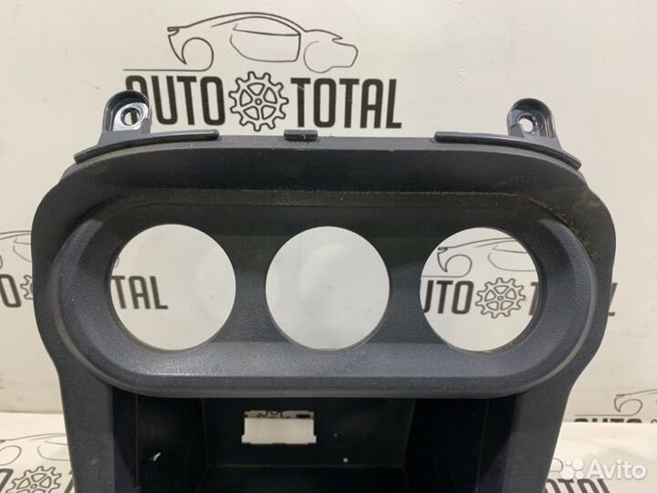 Консоль центральная Mitsubishi Lancer 10 4A92 2013