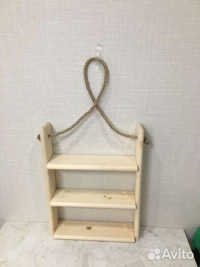 Полка настенная деревянная