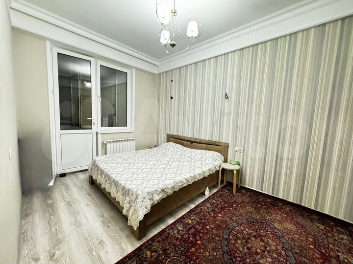 3-к. квартира, 89 м², 4/10 эт.