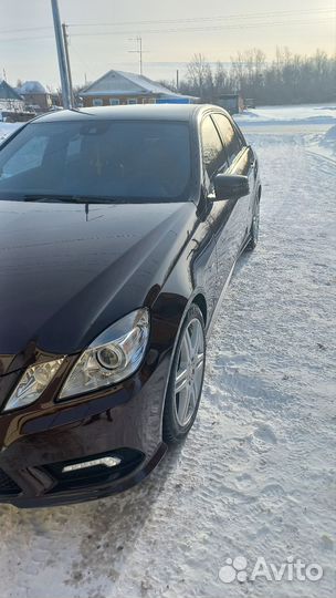 Mercedes-Benz E-класс 1.8 AT, 2011, 201 000 км