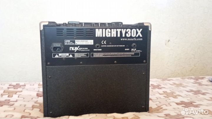 Гитарный комбик Nux mighty30x