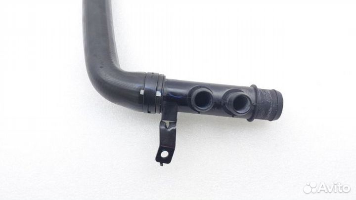 Патрубок радиатора Chery Tiggo 8 Pro T1A sqrf4J16