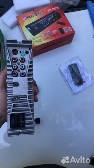 Boss mini магнитола