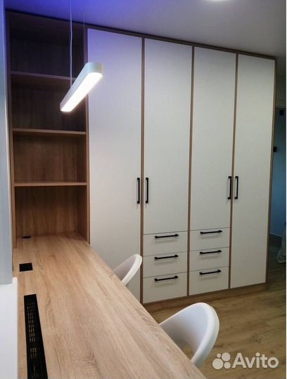 Стол для школьника на заказ