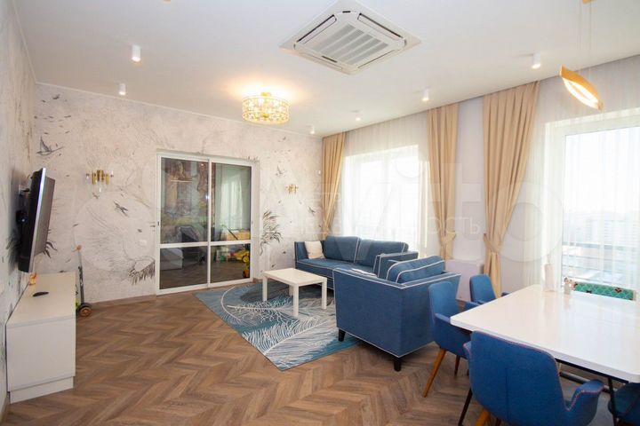 4-к. квартира, 135 м², 17/17 эт.