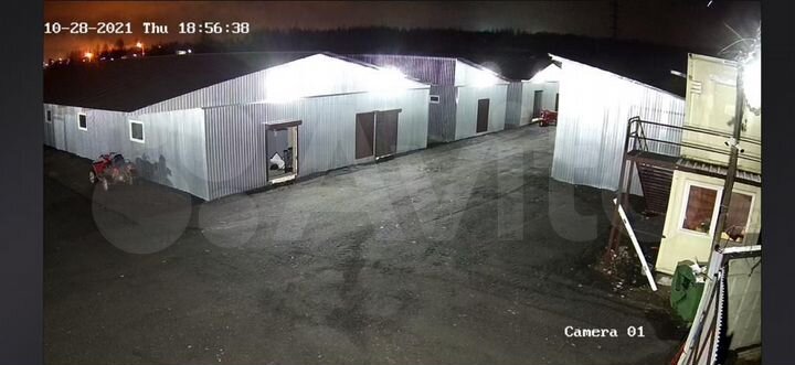 Здание, 2500 м²