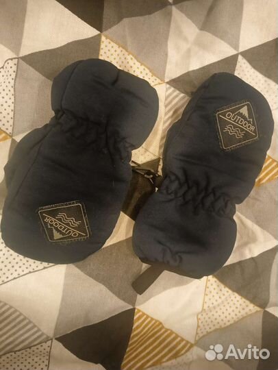 Варежки lassie 1 осень - зима новые