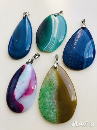 Кулоны с натуральными камнями