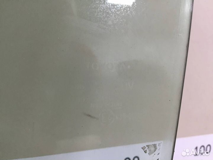 Стекло двери передней левой Toyota Corolla E150 20