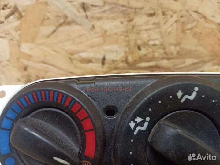 Блок управления печкой Ford Focus 1