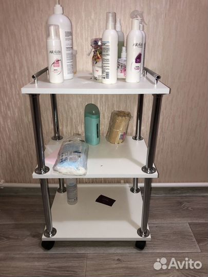 Продам косметологический столик (тумбочка)