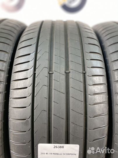 Pirelli Scorpion 255/45 R19 97V