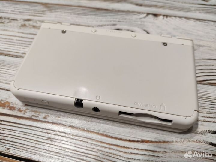 Nintendo new 3ds 32gb