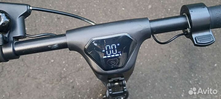 Электросамокат для взрослых