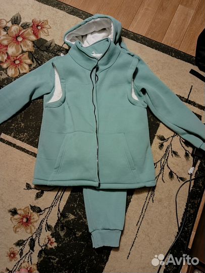 Спортивный костюм