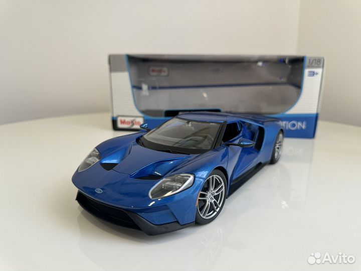 Ford gt 2017 1:18 maisto