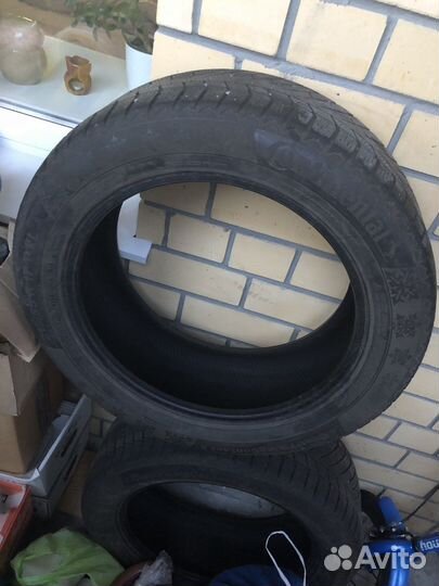 Continental ContiVikingContact 6 215/55 R17