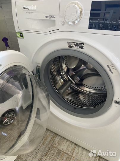 Стиральная машина бу Hotpoint ariston