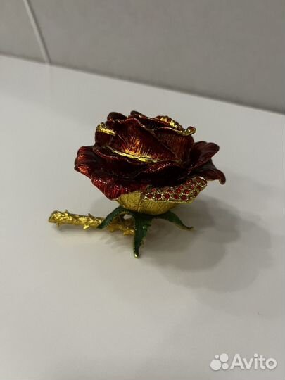 Шкатулка для украшений