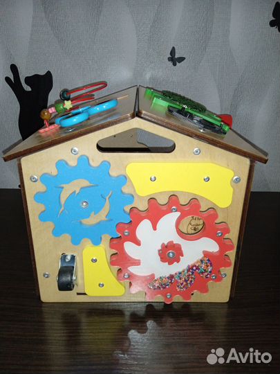 Бизиборд домик Kim Toys