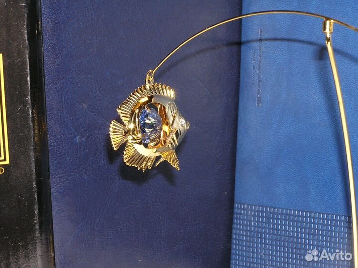 Рыбки на коромысле