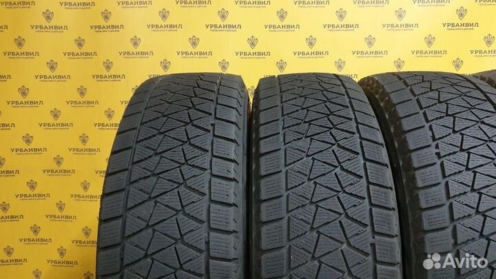 Bridgestone Blizzak DM-V2 215/70 R16 100Q