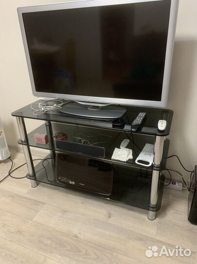Стол стекло под TV