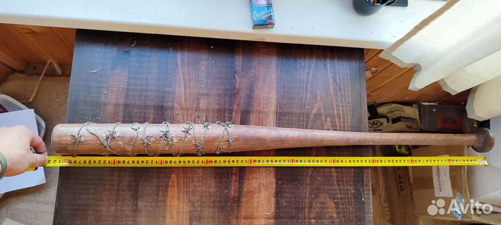 Бейсбольная бита Люсиль