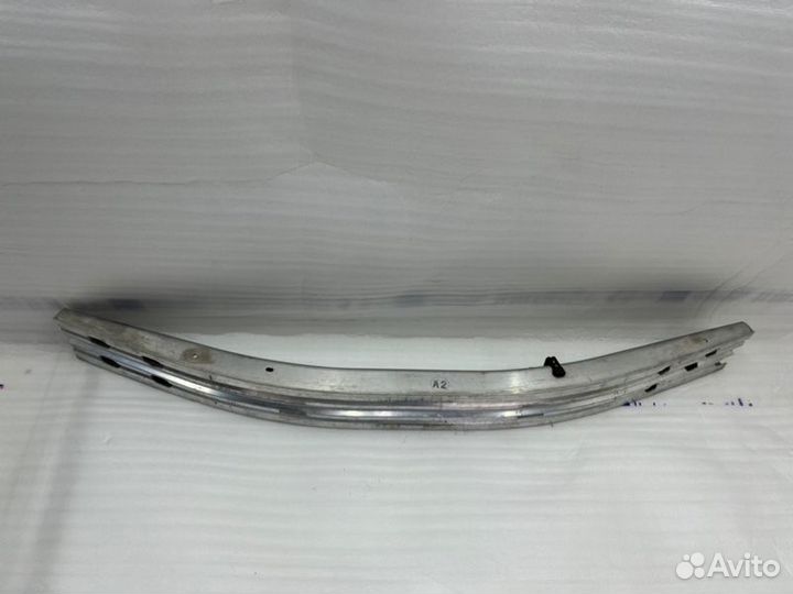 Усилитель бампера передний Тoyota Corolla E210