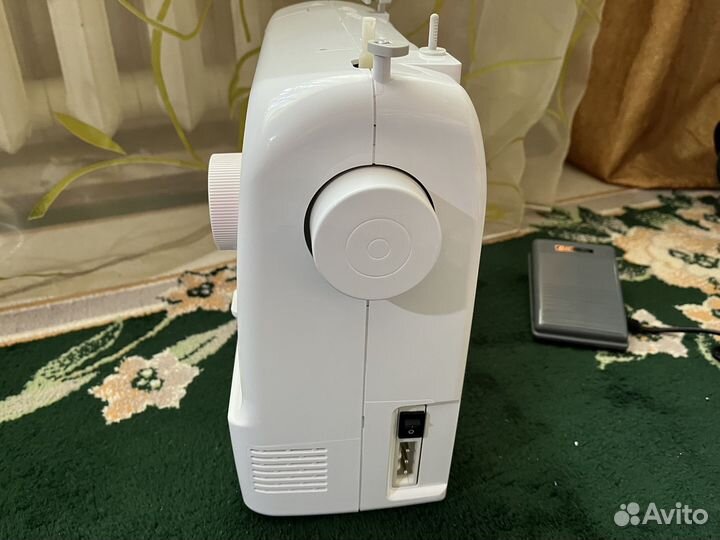 Швейная машина Brother ArtWork22N