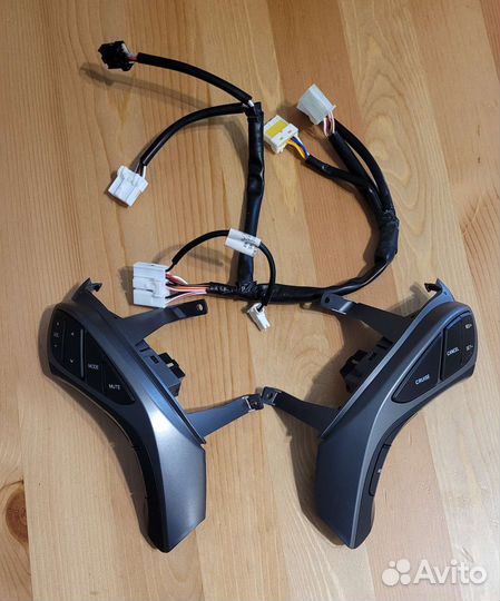 Кнопки с круиз контролем на хендай Элантра 5 md