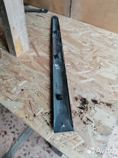 Молдинг двери задний правый kia cerato 1