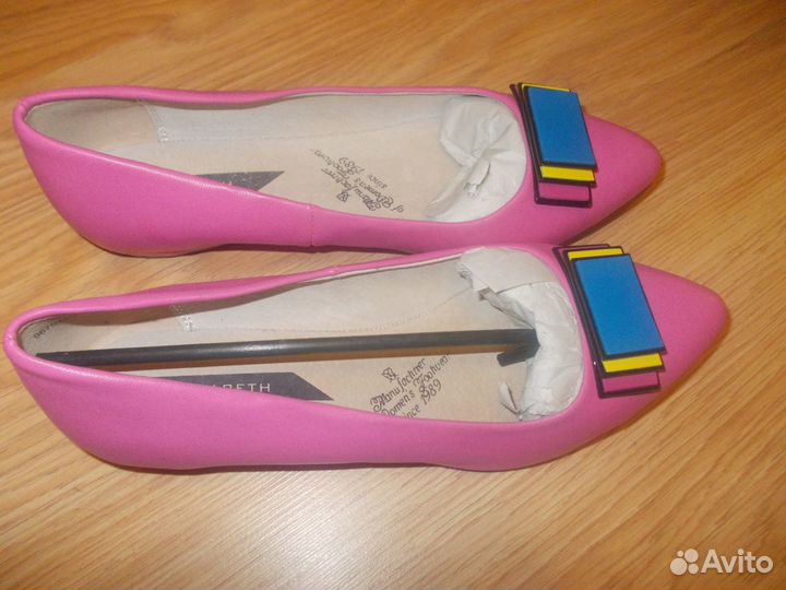 Продам:туфли новые