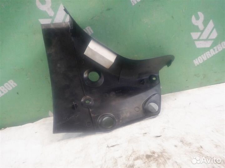 Обшивка багажника Форд Фокус 1