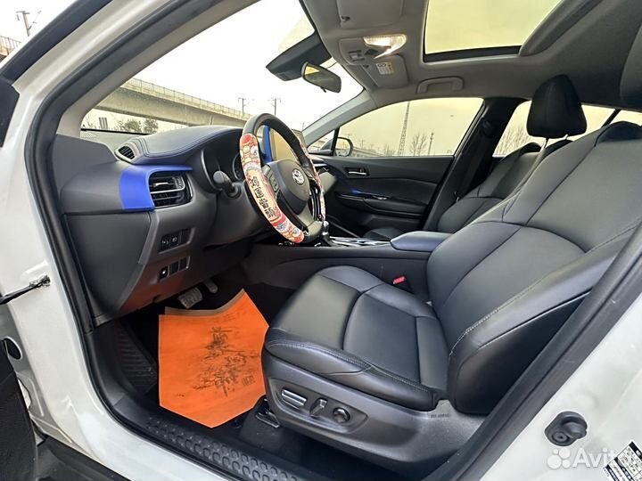Toyota C-HR 2.0 CVT, 2021, 15 000 км