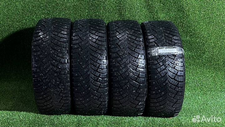 Michelin X-Ice North 4 215/55 R17 98T