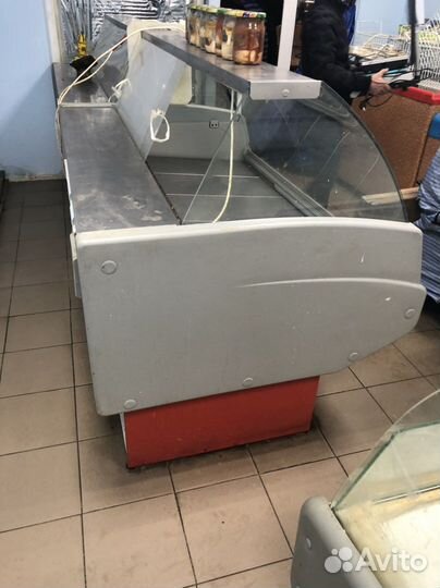 Холодильник витирина