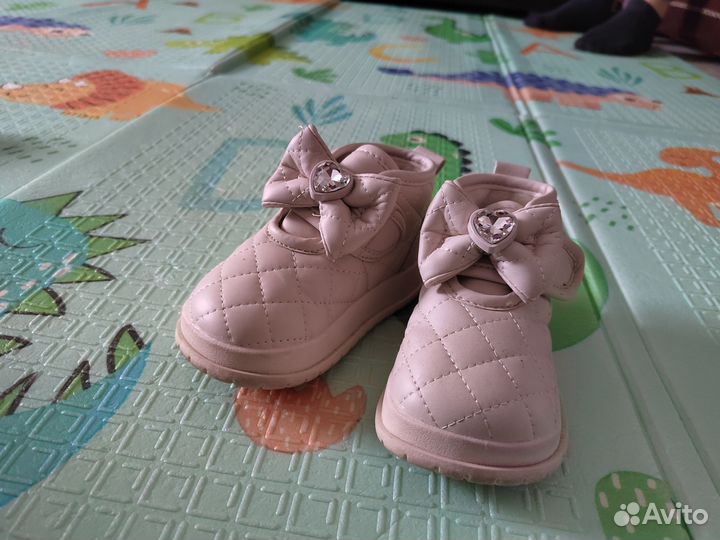 Ботинки демисезонные для девочки 21 размер