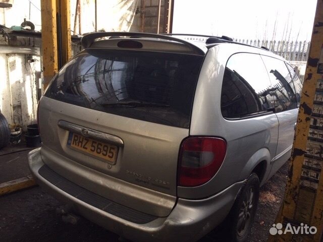 Разбор на запчасти Chrysler Voyager