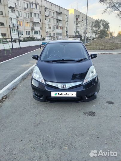 Honda Fit Shuttle 1.3 CVT, 2012, 190 500 км