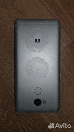 Xiaomi Redmi 4, 3/32 ГБ